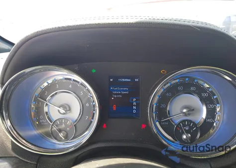 2012 Chrysler 300 Limited z USA, uszkodzony, nr VIN 2C3CCACG0CH139018